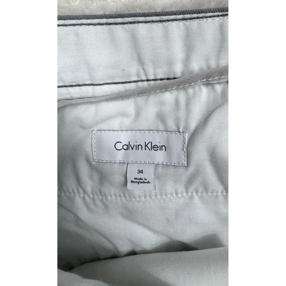 Calvin Klein Slim‎ Fit Shorts Striped Casual Walking Shorts Size 34 - Picture 3 of 9